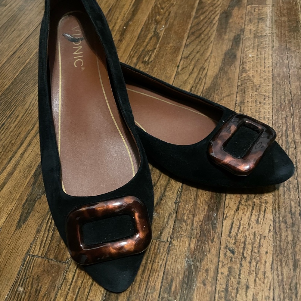 Vionic Suede Flats